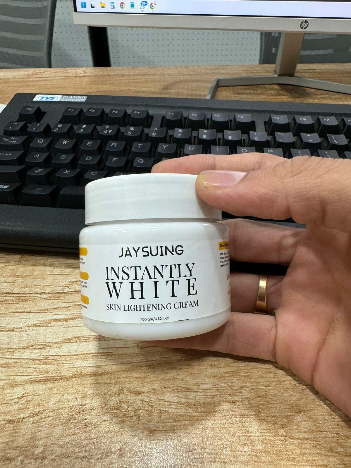 Jaysuing Instantly White Skin Lightening Cream 100gm