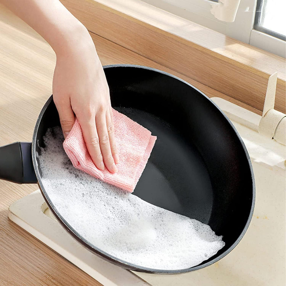 Microfiber Cleaning Cloth With Box Magic Wipe (10 Pcs Set)