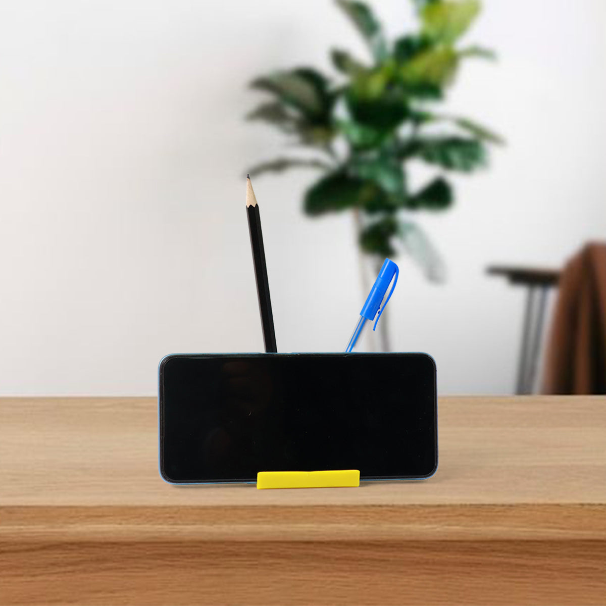 Multifunctional Plastic Mobile Phone Stand  Pen Holder (1 Pc  Mix Color)